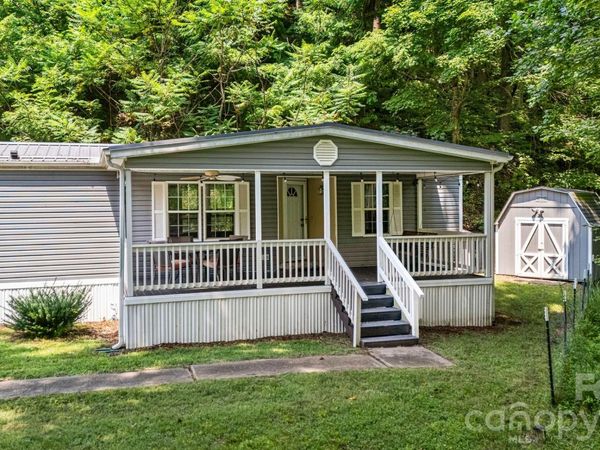 1903 Old Mountain Road , Mars Hill, NC 28753