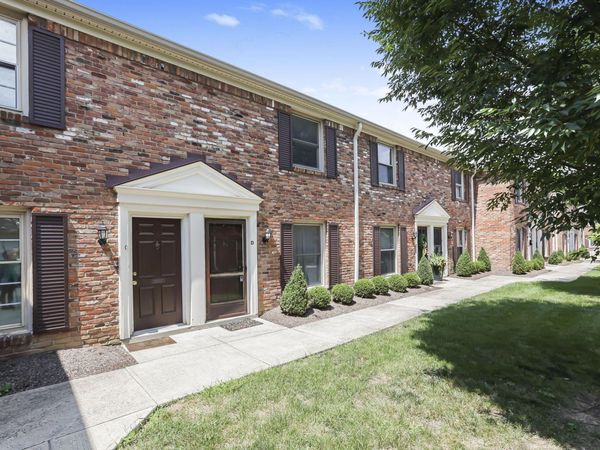 952 Chatham Lane , Unit D, Columbus, OH 43221