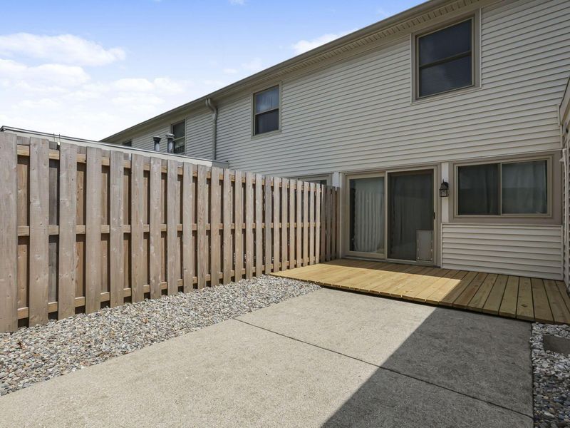 952 Chatham Lane, Unit D, Columbus, OH 43221 Photo 19