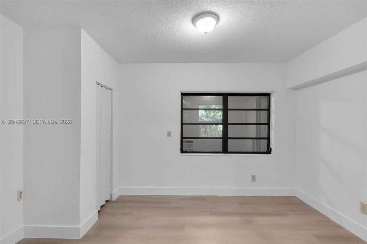 1754 NW 56th St, Miami, FL 33142 Photo