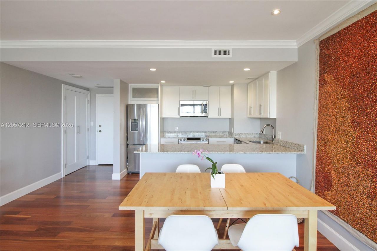 2451 Brickell Ave , Unit 7P, Miami, FL 33129 Photo