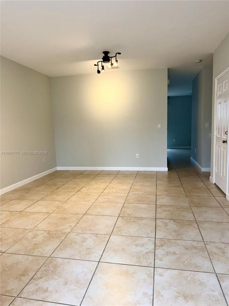 1067 NE 41st Pl, Homestead, FL 33033 Photo