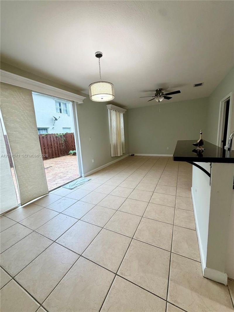 1067 NE 41st Pl, Homestead, FL 33033 Photo