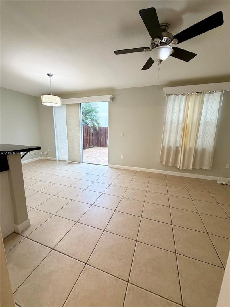 1067 NE 41st Pl, Homestead, FL 33033 Photo