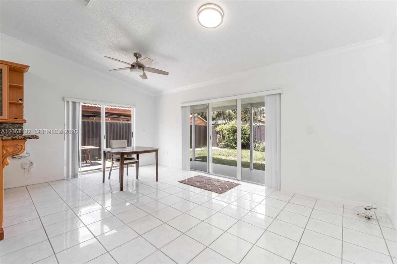 12851 NW 7th Ter, Miami, FL 33182 Photo