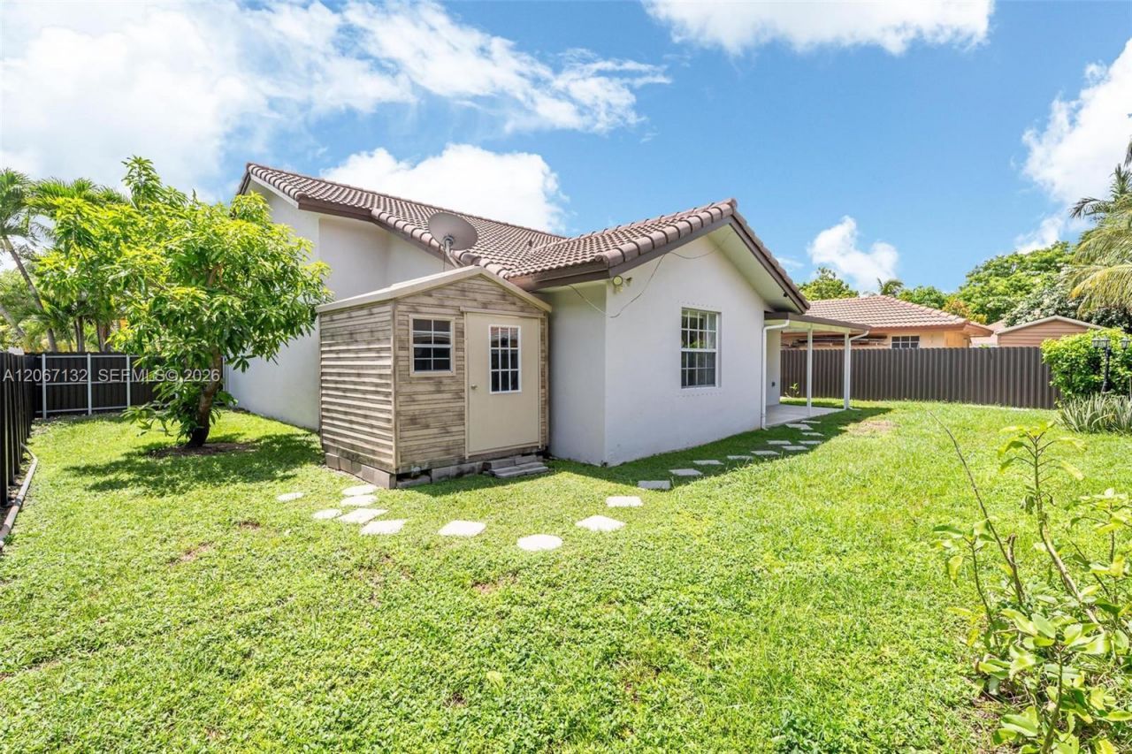 12851 NW 7th Ter, Miami, FL 33182 Photo