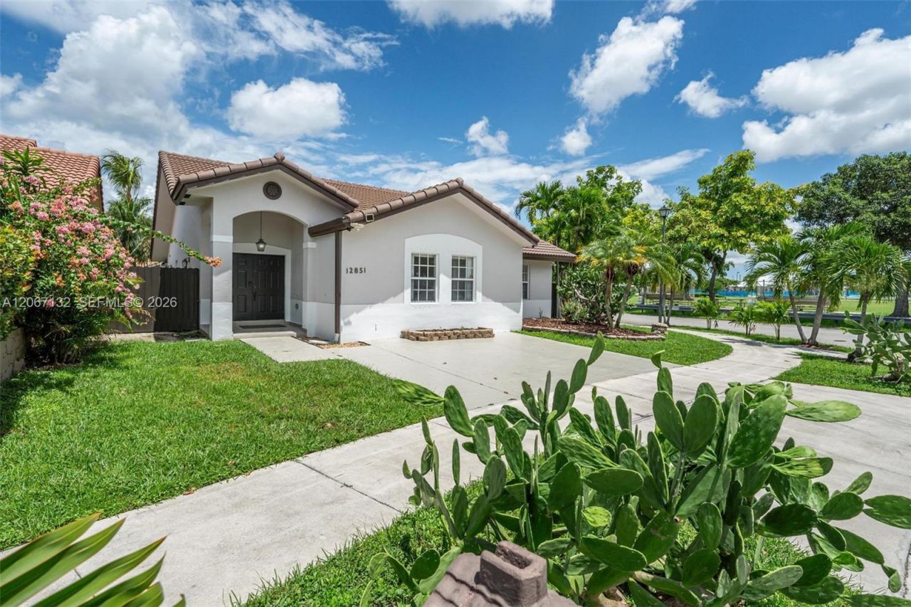 12851 NW 7th Ter, Miami, FL 33182 Photo