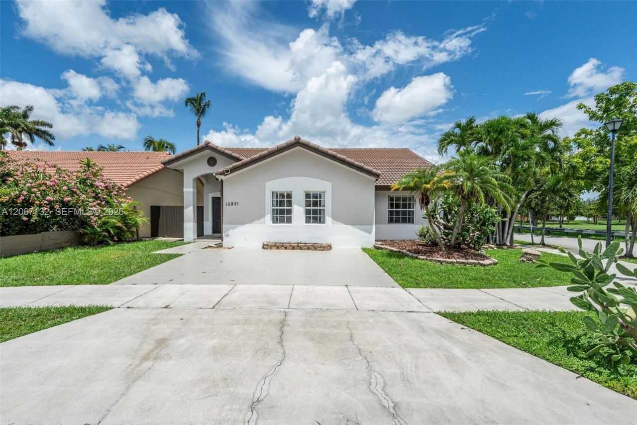 12851 NW 7th Ter, Miami, FL 33182 Photo