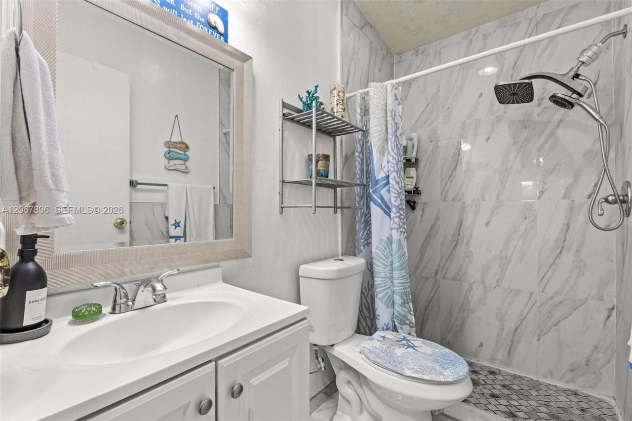 19800 SW 180 Avenue #359/360, Miami, FL 33187 Photo