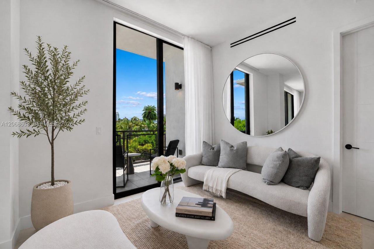 1030 15th St , Unit PH3, Miami Beach, FL 33139 Photo