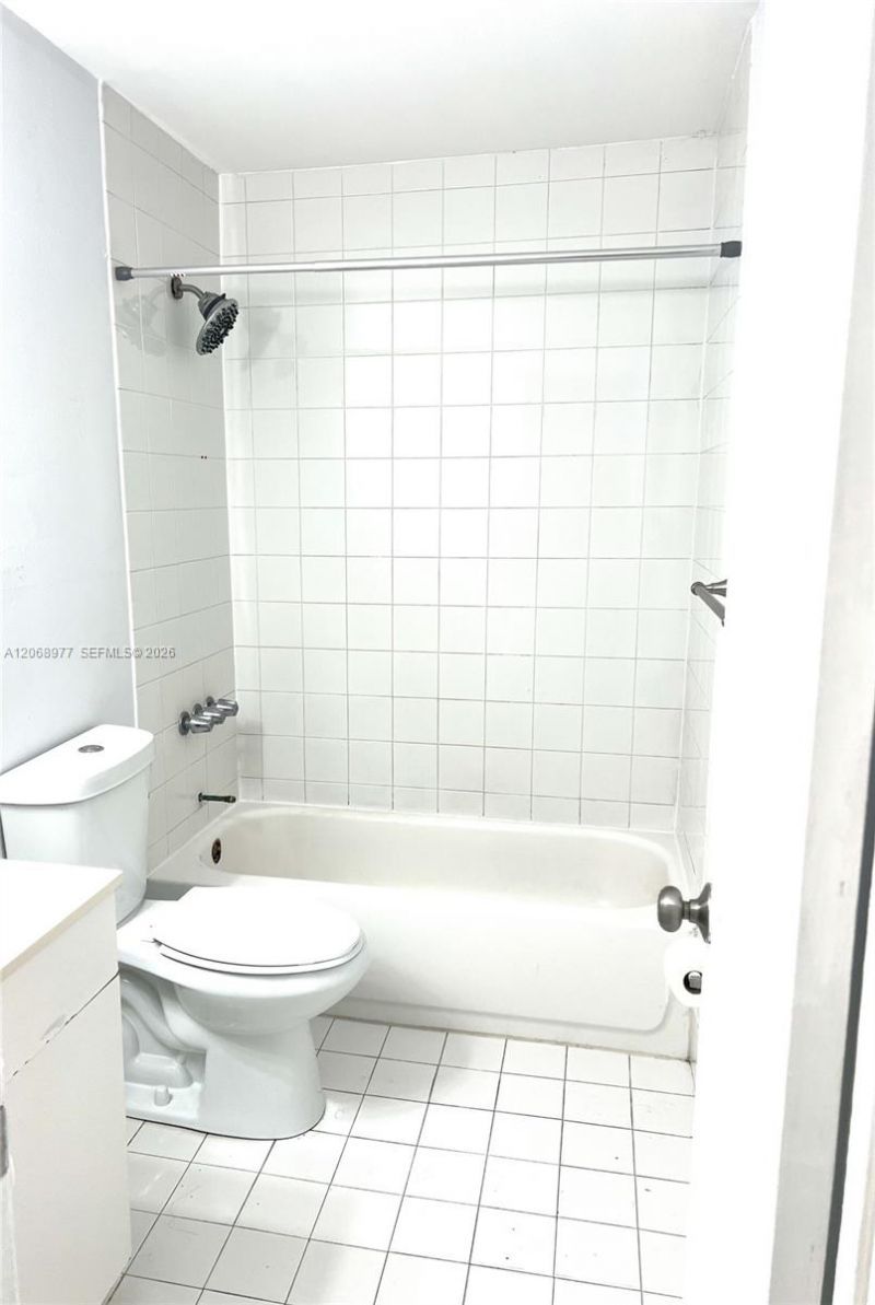 505 NW 177th St, Unit 225, Miami Gardens, FL 33169 Photo