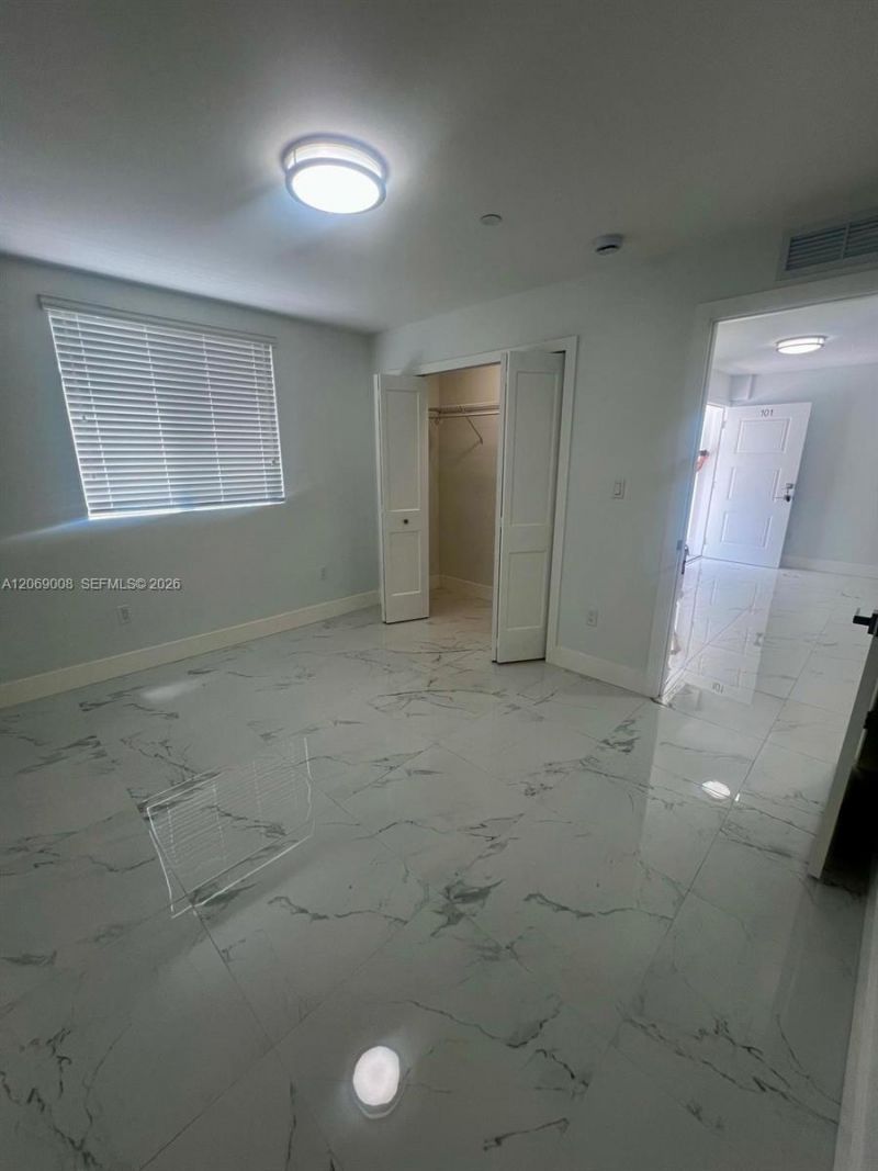 1860 NW 19th St, Unit 101, Miami, FL 33125 Photo