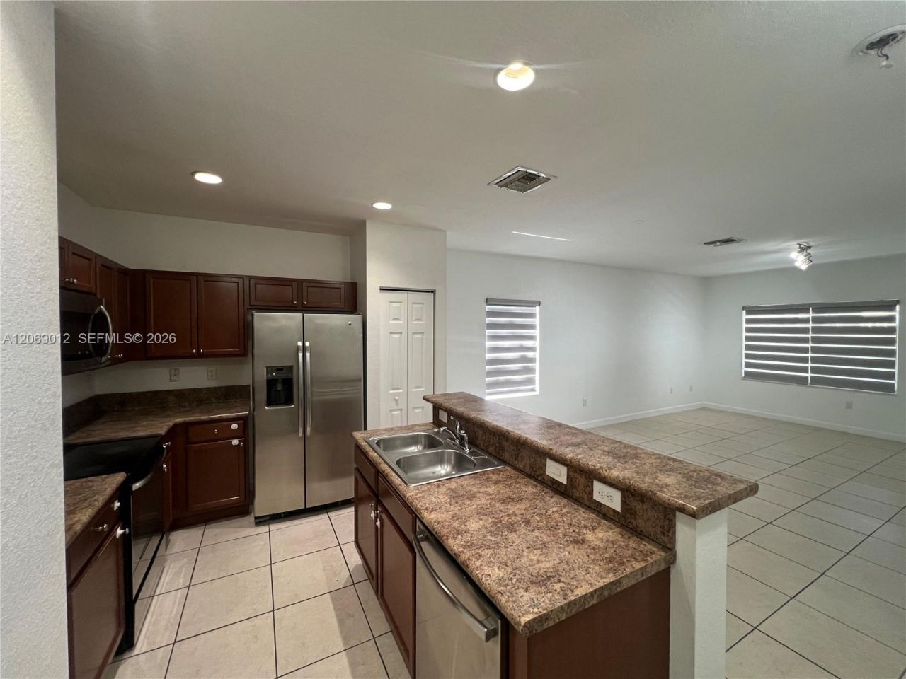 2410 NE 4th St , Homestead, FL 33033 Photo