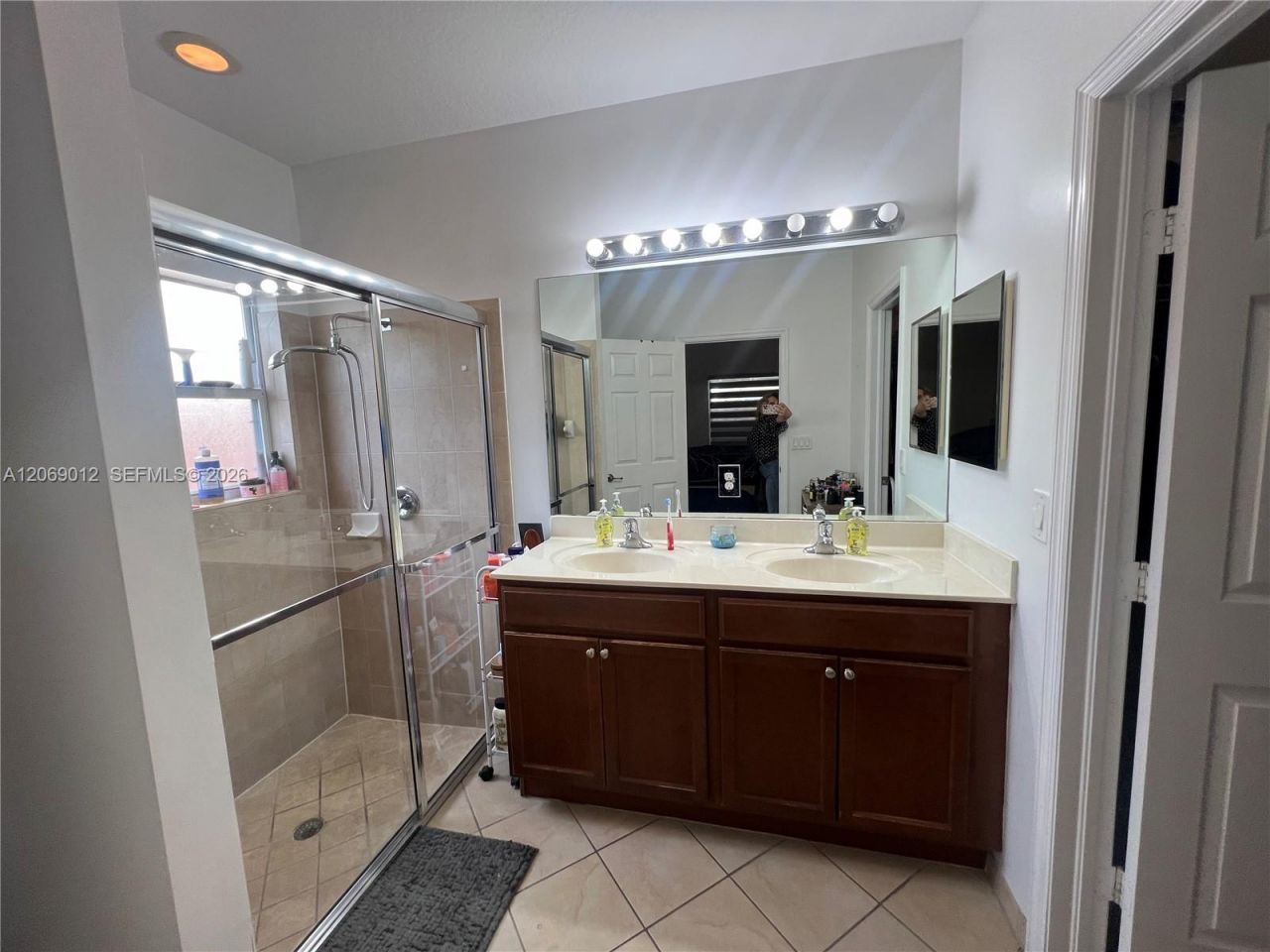 2410 NE 4th St , Homestead, FL 33033 Photo