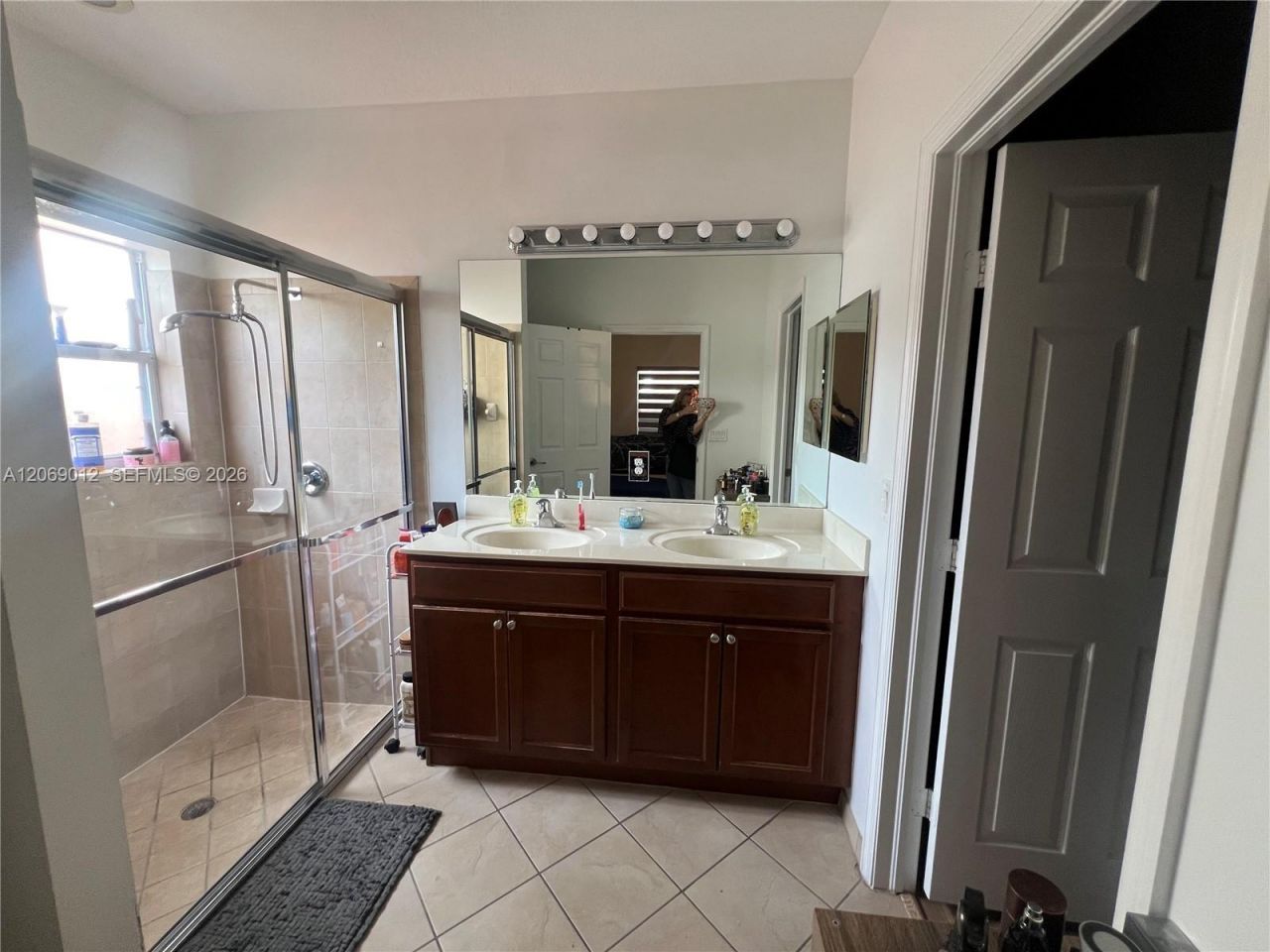 2410 NE 4th St , Homestead, FL 33033 Photo
