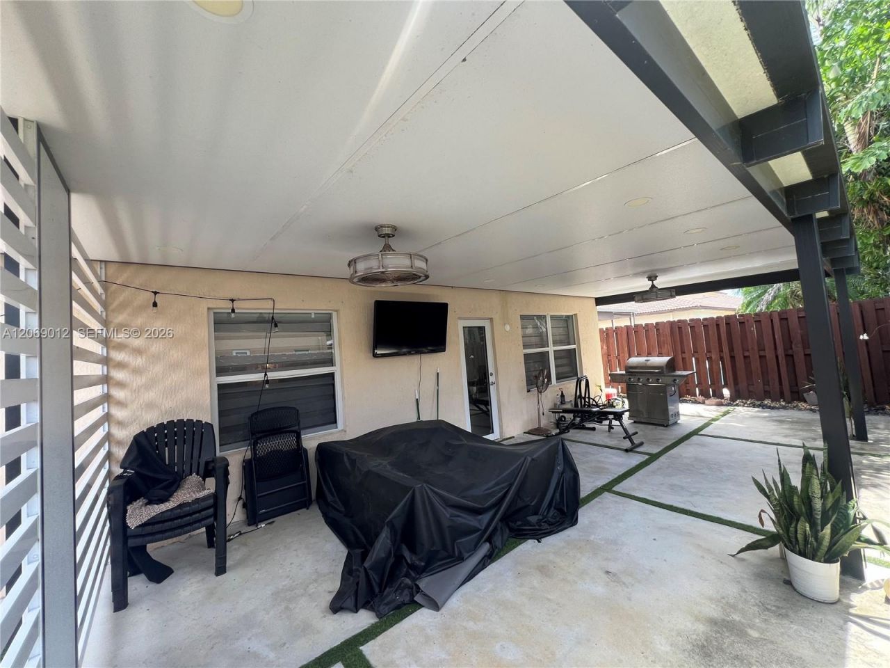 2410 NE 4th St , Homestead, FL 33033 Photo