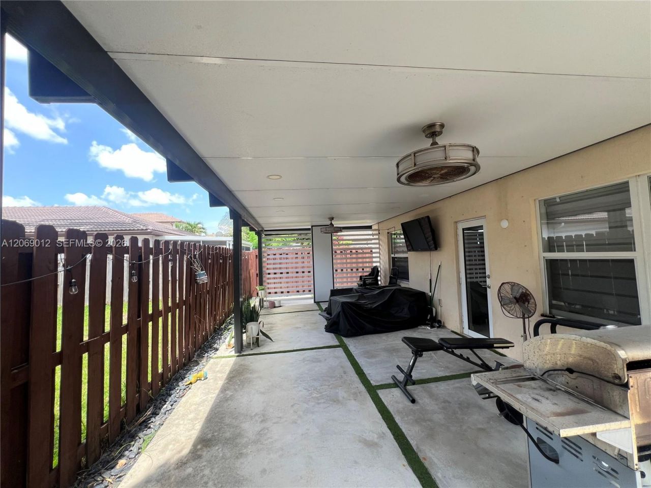 2410 NE 4th St , Homestead, FL 33033 Photo