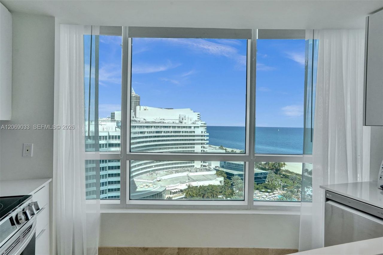 4401 Collins Ave , Unit 1503, Miami Beach, FL 33140 Photo