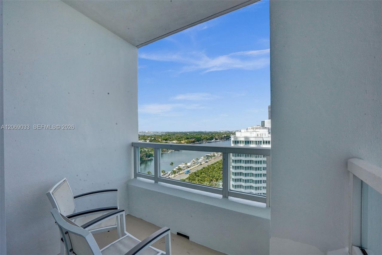 4401 Collins Ave , Unit 1503, Miami Beach, FL 33140 Photo