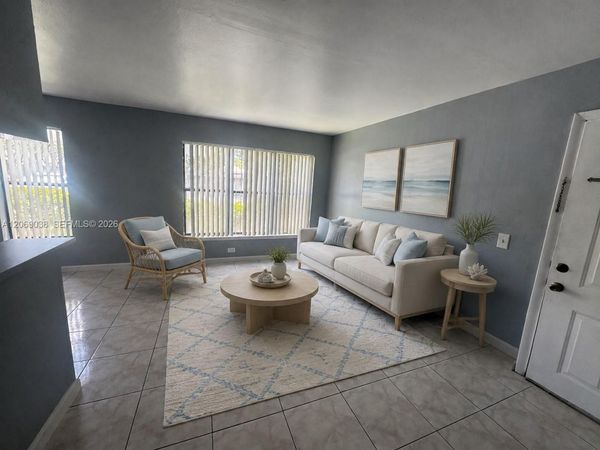8793 NW 39th St , Unit 7 blgd, Sunrise, FL 33351