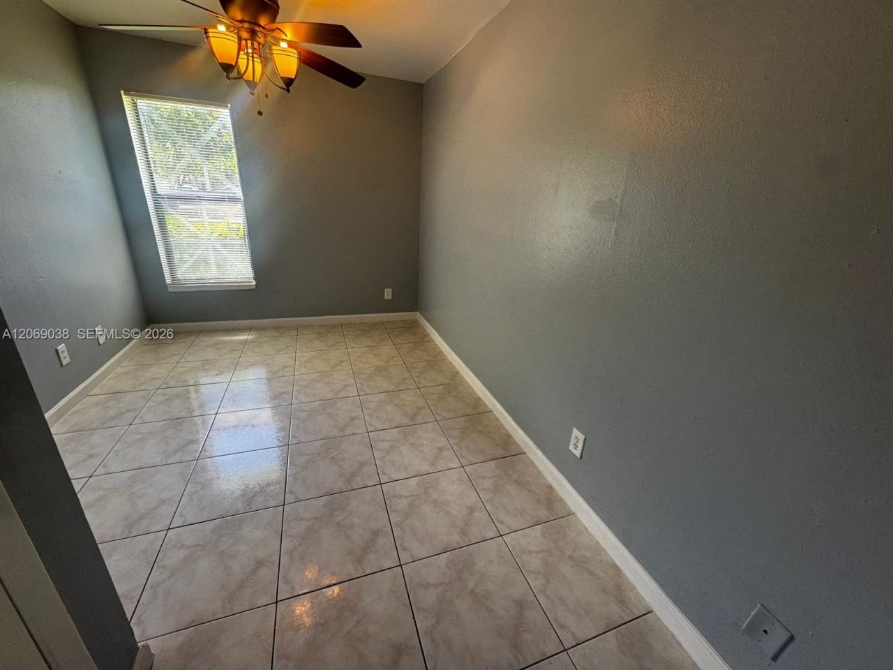 8793 NW 39th St , Unit 7 blgd, Sunrise, FL 33351 Photo