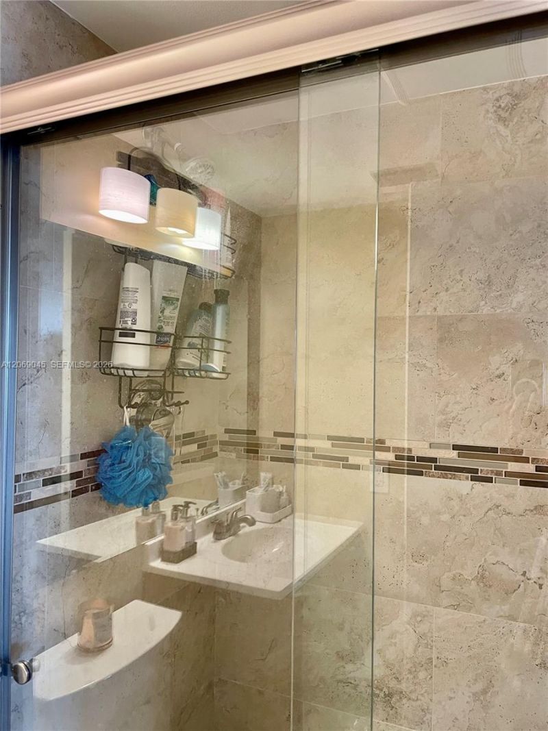 3150 W Rolling Hills Cir , Unit 201, Davie, FL 33328 Photo