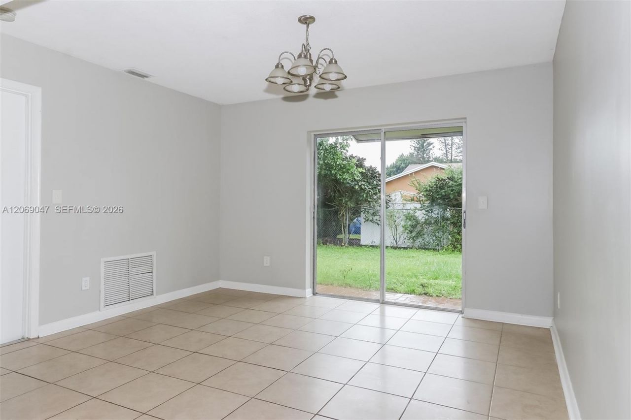 9749 Sandalfoot Blvd , Boca Raton, FL 33428 Photo
