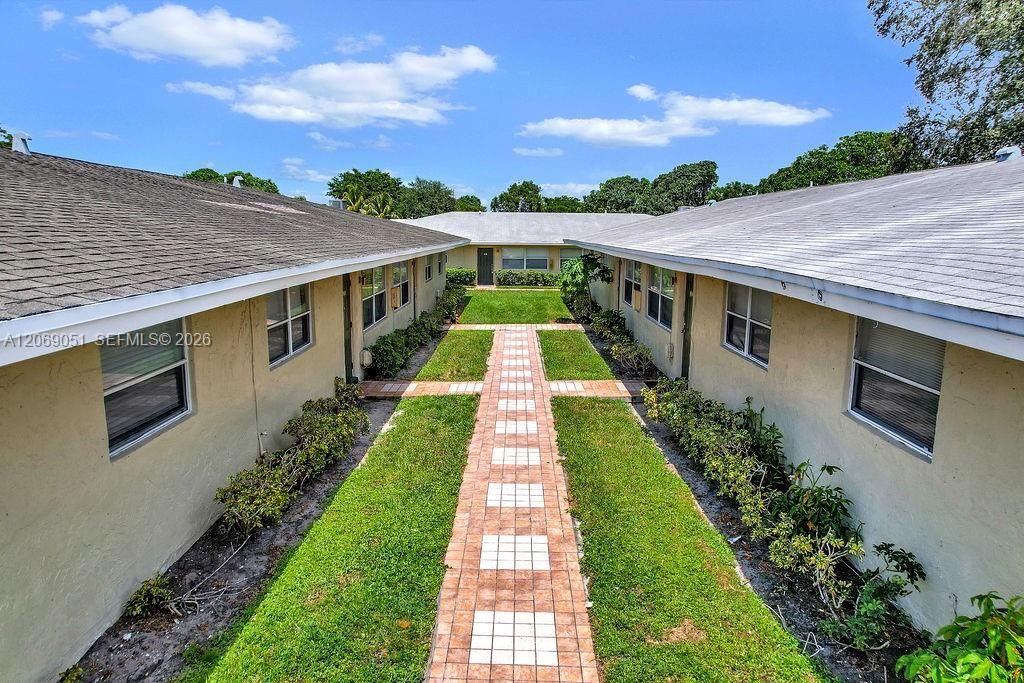 6907 SW 7th St, Margate, FL 33068 Photo