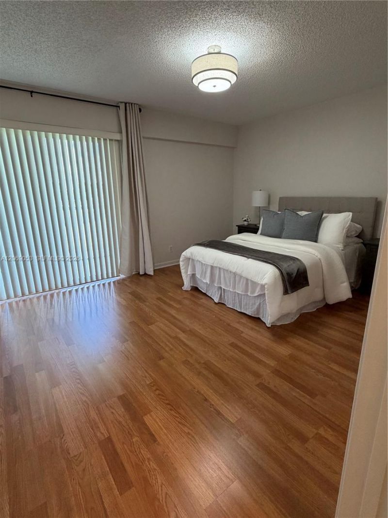 750 SW 133rd Ter , Unit 403C, Pembroke Pines, FL 33027 Photo