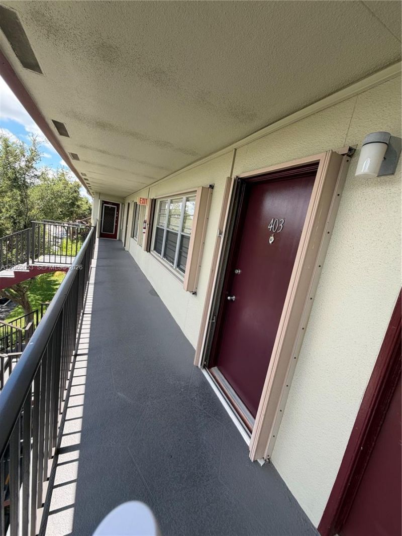 750 SW 133rd Ter , Unit 403C, Pembroke Pines, FL 33027 Photo