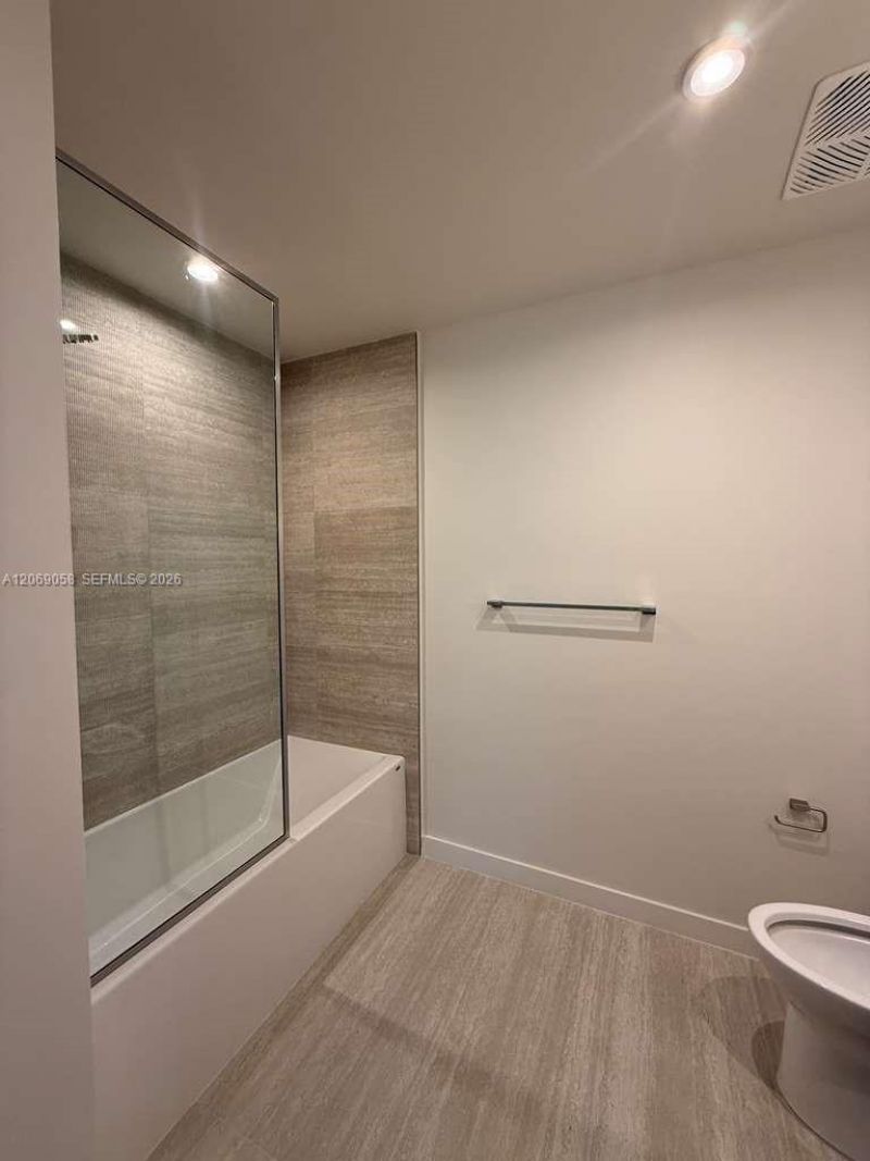 1611 SW 2nd Ave, Unit 610, Miami, FL 33129 Photo