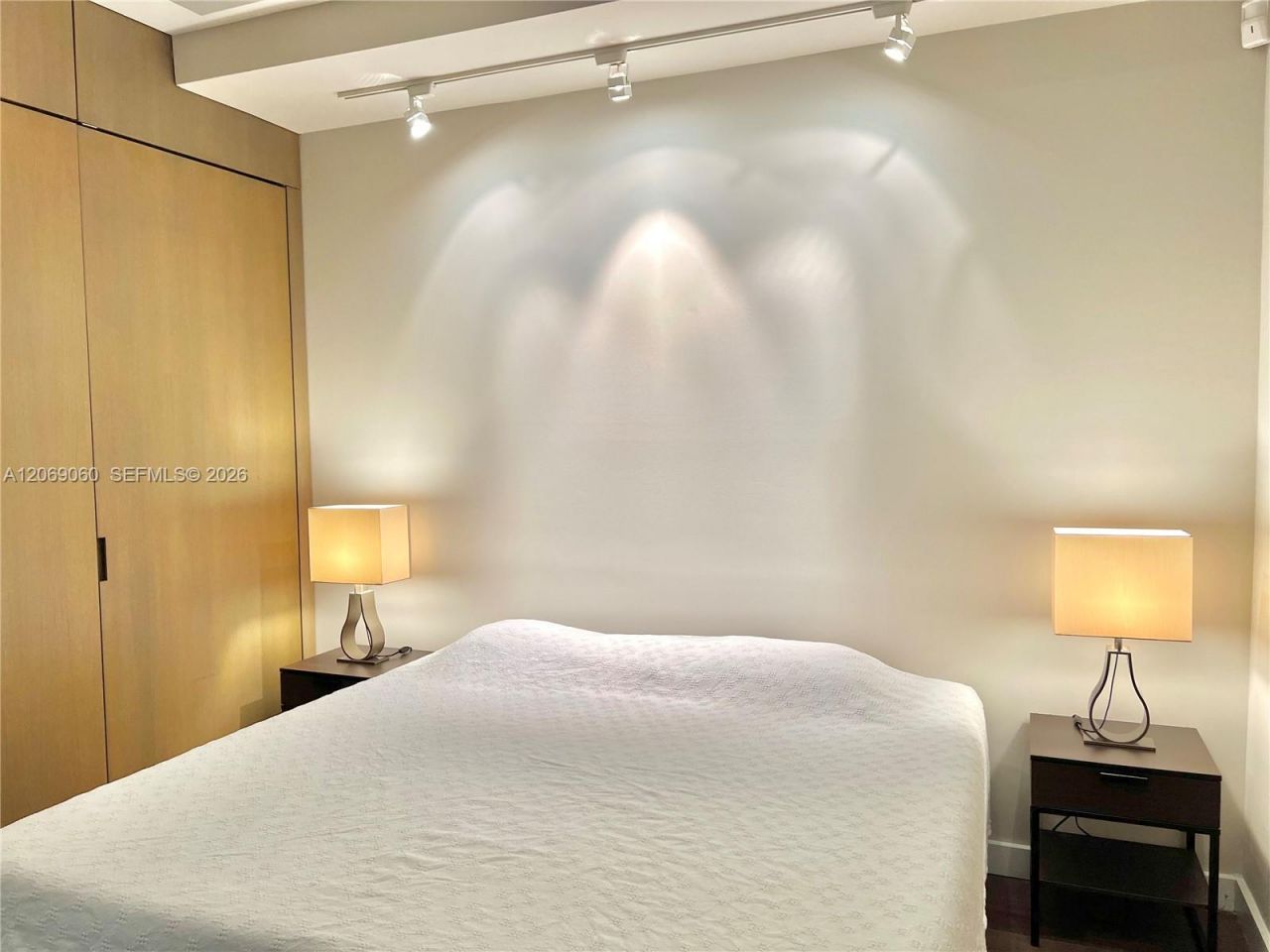 1700 Meridian Ave , Unit 206, Miami Beach, FL 33139 Photo