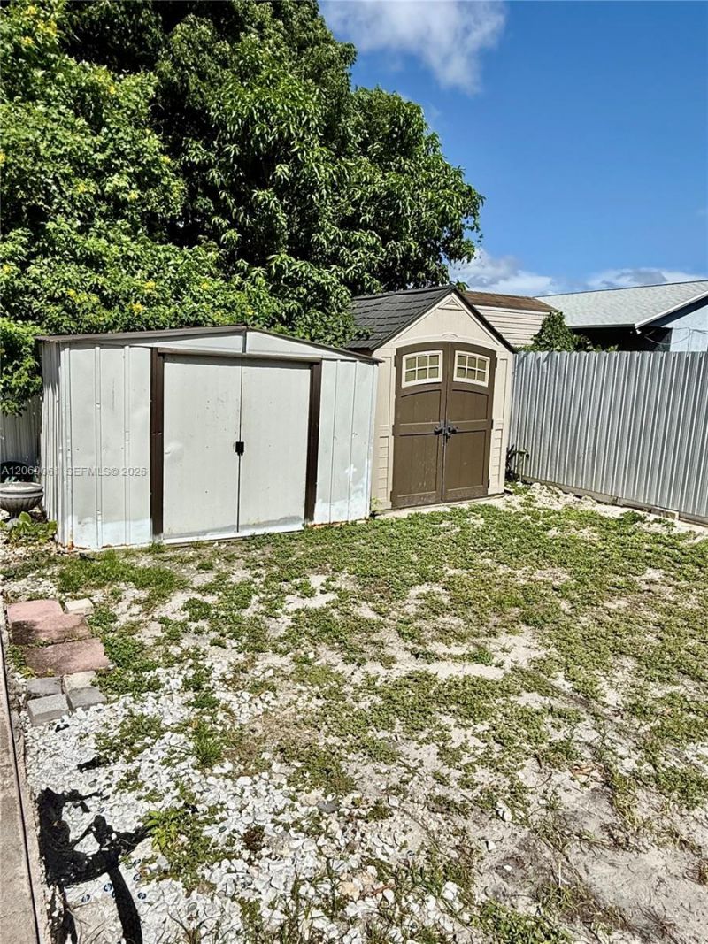 13237 SW 257th Ter, Homestead, FL 33032 Photo