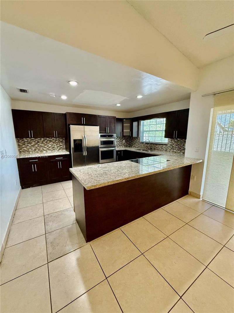 13237 SW 257th Ter, Homestead, FL 33032 Photo