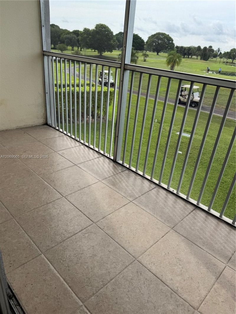 750 SW 133rd Ter, Unit 403C, Pembroke Pines, FL 33027 Photo