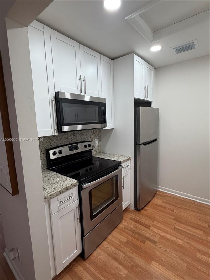 750 SW 133rd Ter, Unit 403C, Pembroke Pines, FL 33027 Photo