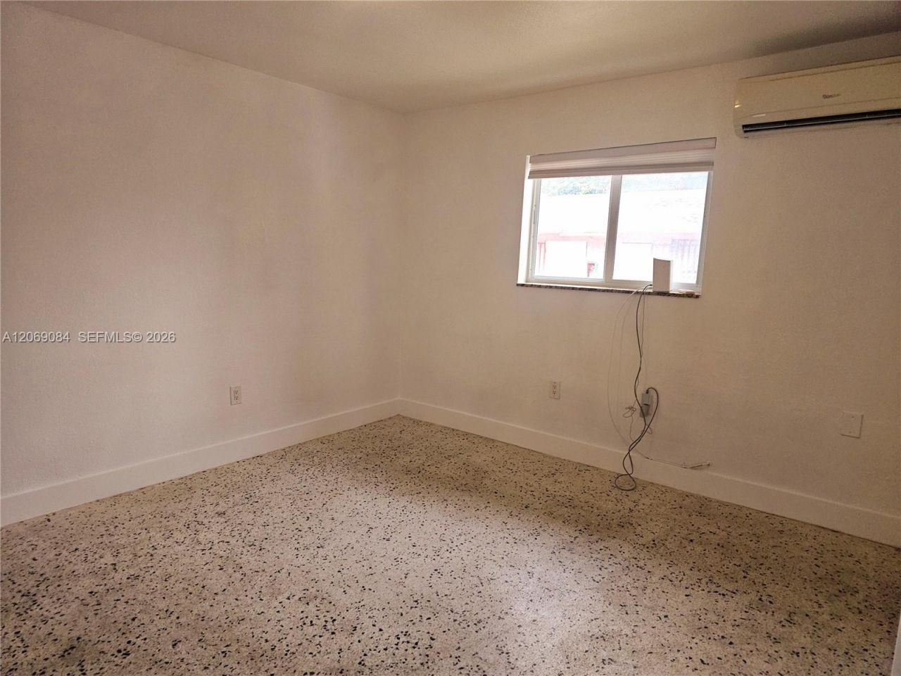 1736 SW 3rd St , Unit 1, Miami, FL 33135 Photo