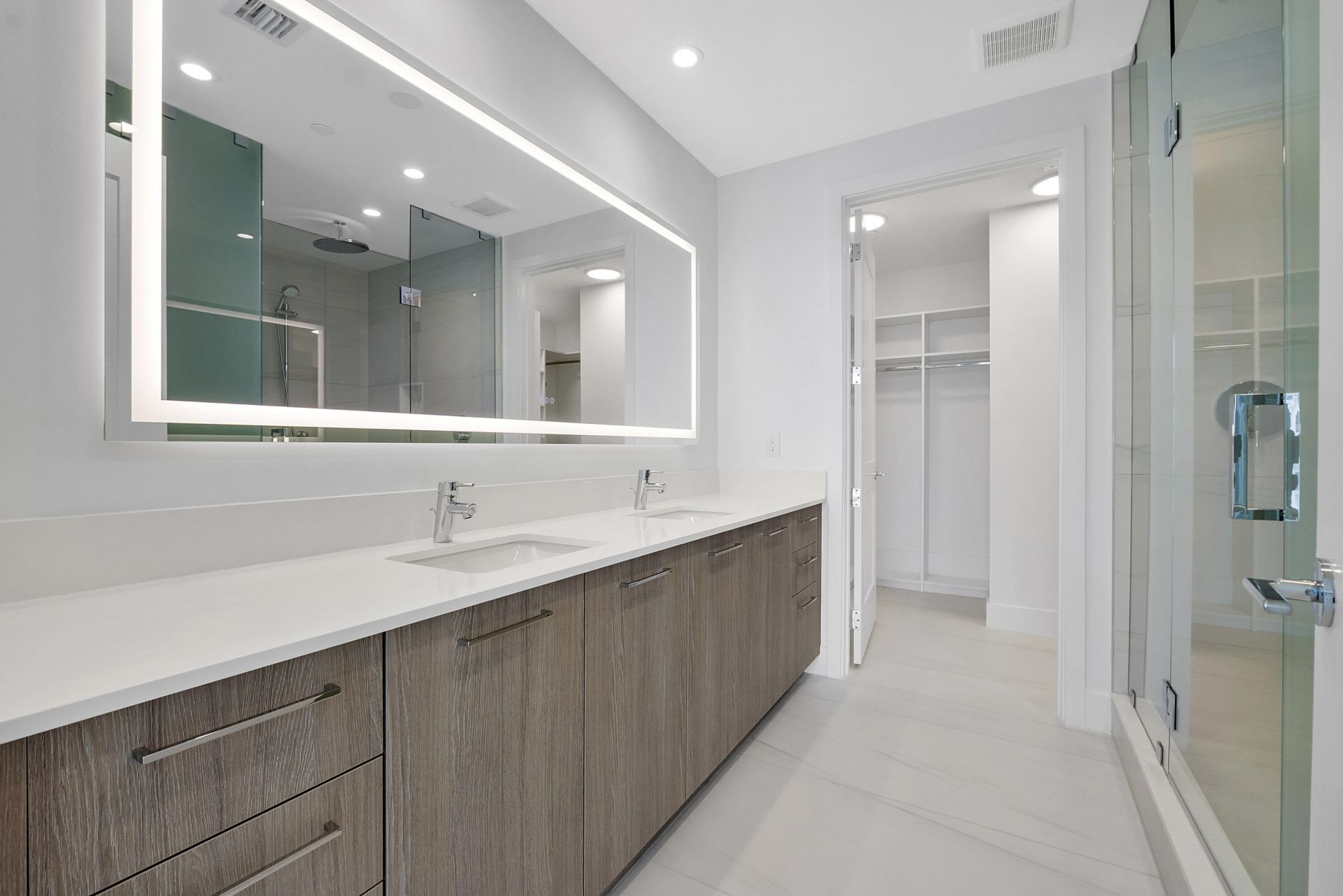 151 N Seabreeze Boulevard, Unit 1003, Fort Lauderdale, FL 33304 Photo