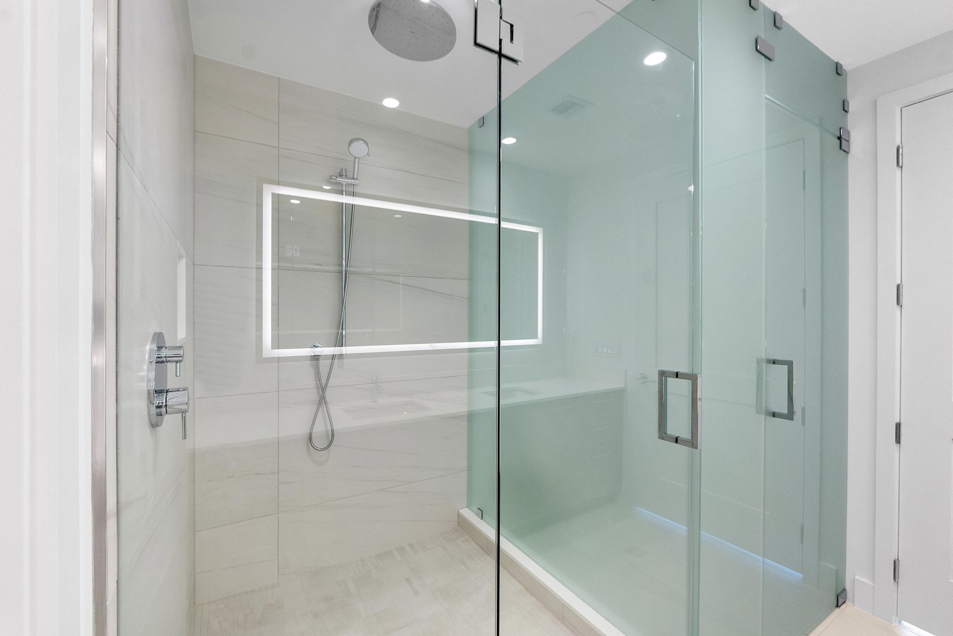 151 N Seabreeze Boulevard, Unit 1003, Fort Lauderdale, FL 33304 Photo