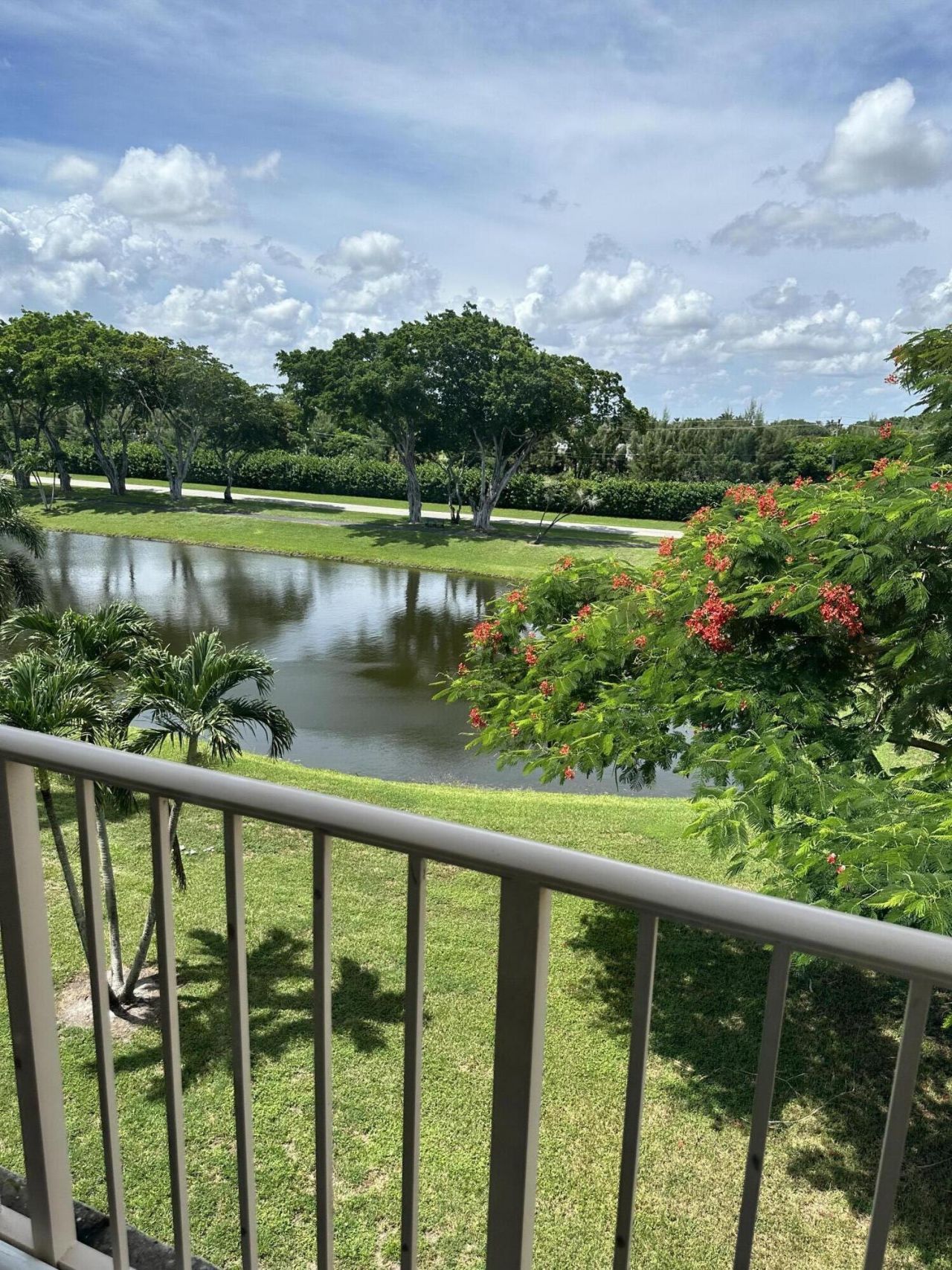 7145 Huntington Lane, Unit 408, Delray Beach, FL 33446 Photo
