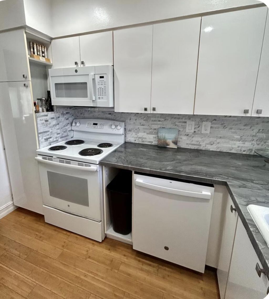 1800 E Terra Mar Drive, Lauderdale by the Sea, FL 33062 Photo