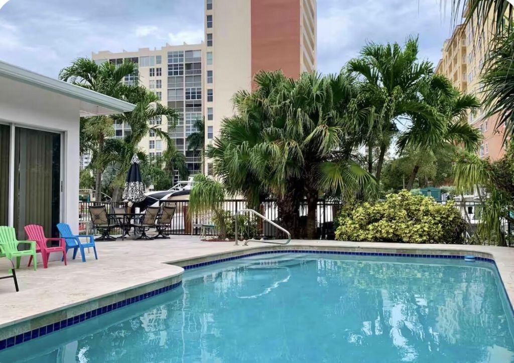 1800 E Terra Mar Drive, Lauderdale by the Sea, FL 33062 Photo