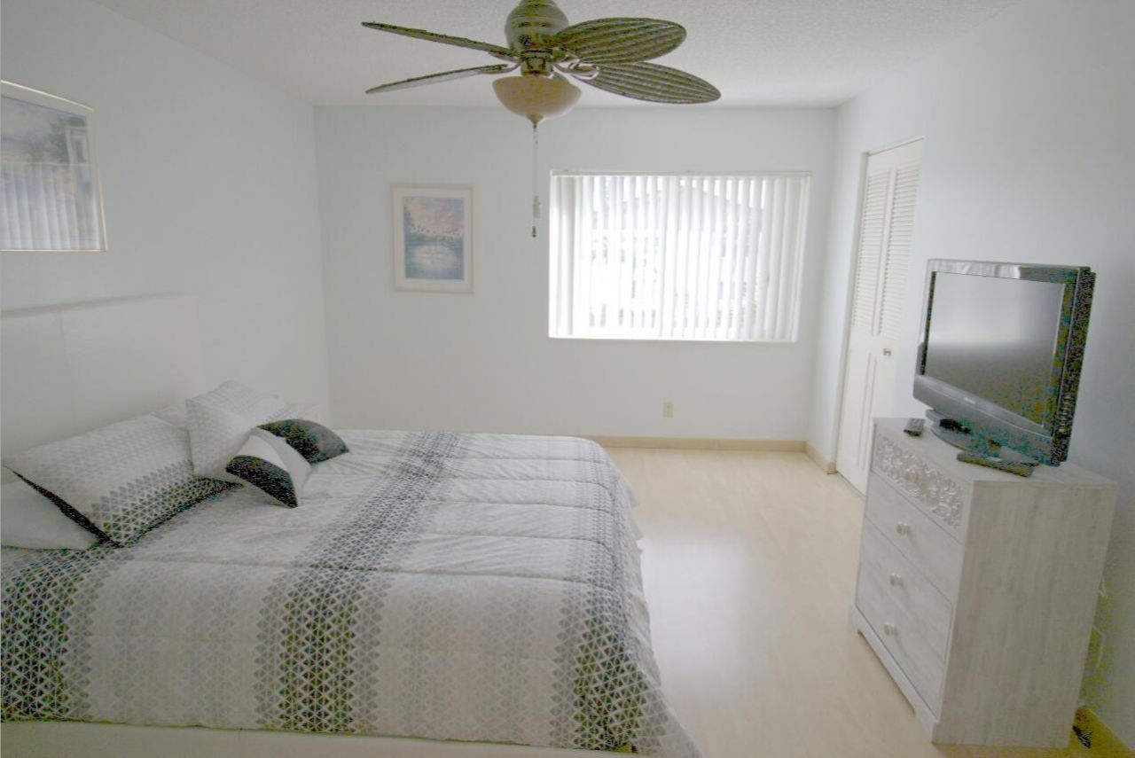3561 Pine Needle Drive, Unit D-2, Greenacres, FL 33463 Photo