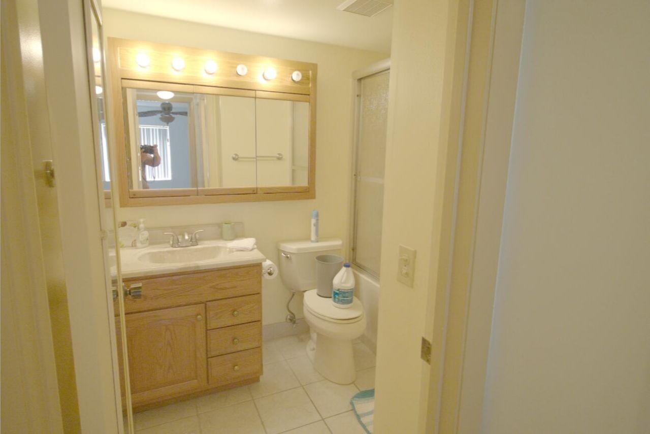 3561 Pine Needle Drive, Unit D-2, Greenacres, FL 33463 Photo