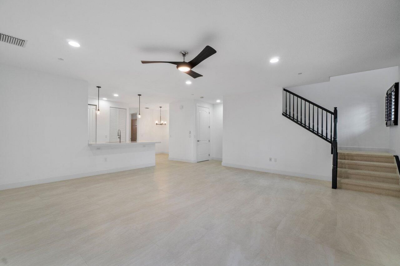 4886 NW 16th Avenue, Boca Raton, FL 33431 Photo