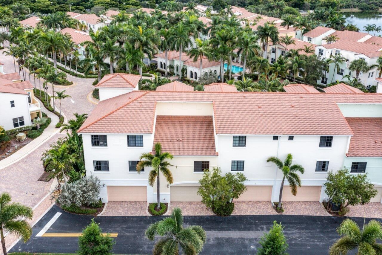 4886 NW 16th Avenue, Boca Raton, FL 33431 Photo