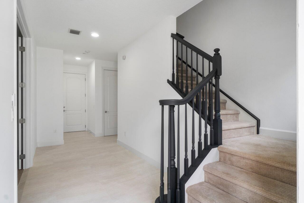 4886 NW 16th Avenue, Boca Raton, FL 33431 Photo