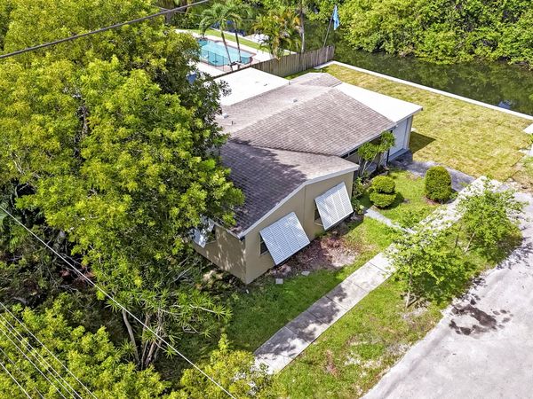 3002 ARTHUR Street, Hollywood, FL 33021