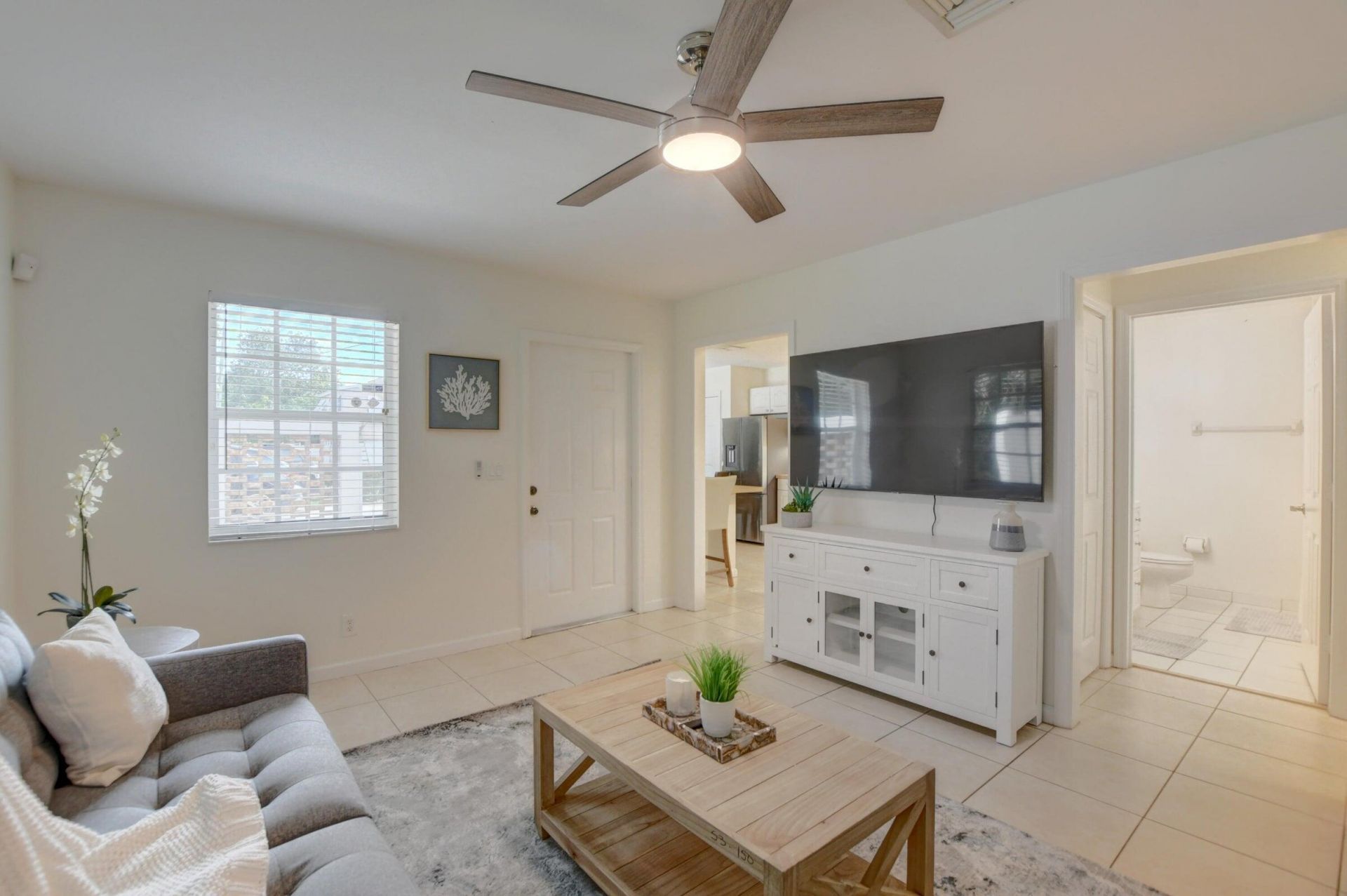 2177 SE 1st Street, Unit A, Boynton Beach, FL 33435 Photo