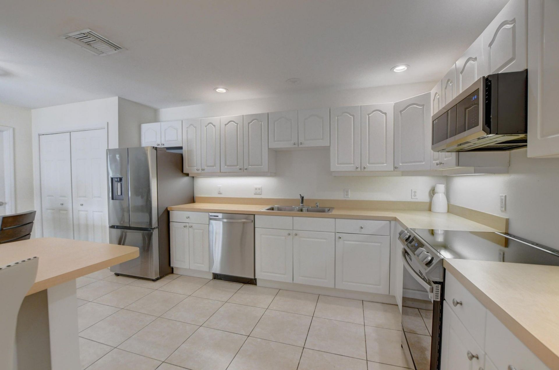 2177 SE 1st Street, Unit A, Boynton Beach, FL 33435 Photo